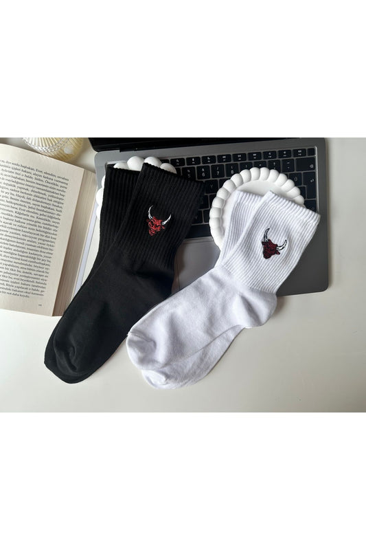 Chicago Kızgın Boğalar Nakışlı Yazlık Kışlık Siyah Beyaz Pamuklu Unisex Casual 2 Çift Soket Çorap