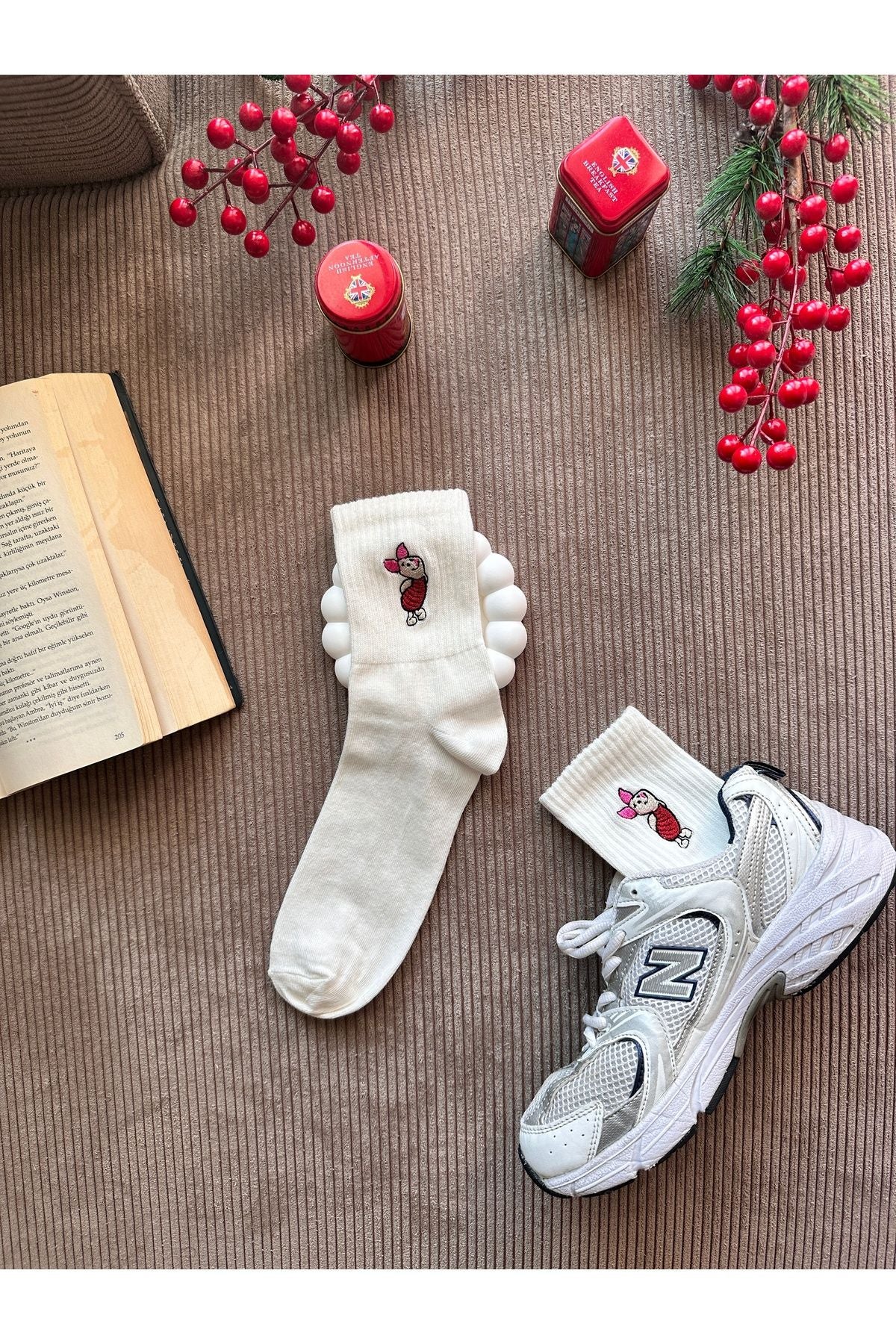 Tekli Piglet Nakışlı Yazlık Kışlık Casual Soket Tenis Çorap