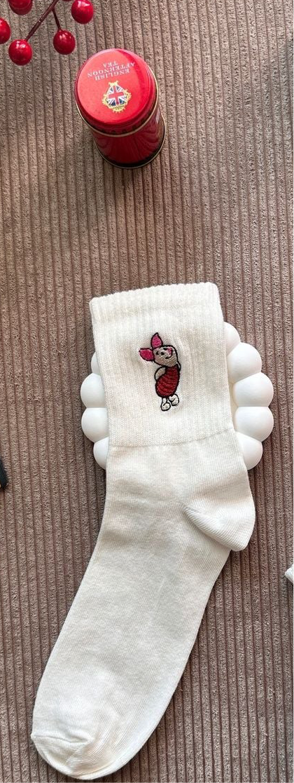Tekli Piglet Nakışlı Yazlık Kışlık Casual Soket Tenis Çorap
