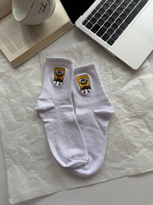 Unisex Sünger Bob nakışlı beyaz soket çorap seti